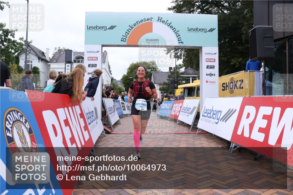 30.08.2026 - Blankeneser Heldenlauf Lena Gebhardt http://msf.ph/oto/10064973 30.08.2026 12:48:22 Ziel 4006, 4344 meine-sportfotos.de