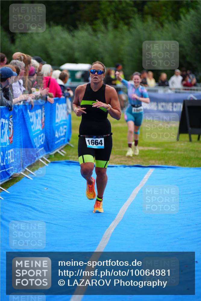 30.08.2026 - Elbe Triathlon Hamburg LAZAROV Photography http://msf.ph/oto/10064981 30.08.2026 12:09:15 Ziel 1505, 1664 meine-sportfotos.de