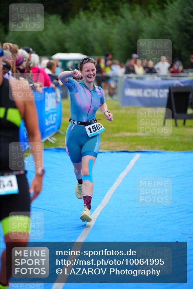 30.08.2026 - Elbe Triathlon Hamburg LAZAROV Photography http://msf.ph/oto/10064995 30.08.2026 12:09:19 Ziel 1505, 1664 meine-sportfotos.de
