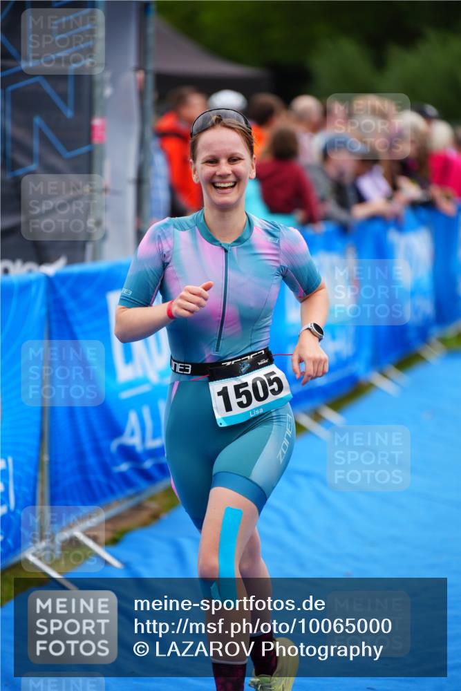 30.08.2026 - Elbe Triathlon Hamburg LAZAROV Photography http://msf.ph/oto/10065000 30.08.2026 12:09:20 Ziel 1505, 1664 meine-sportfotos.de
