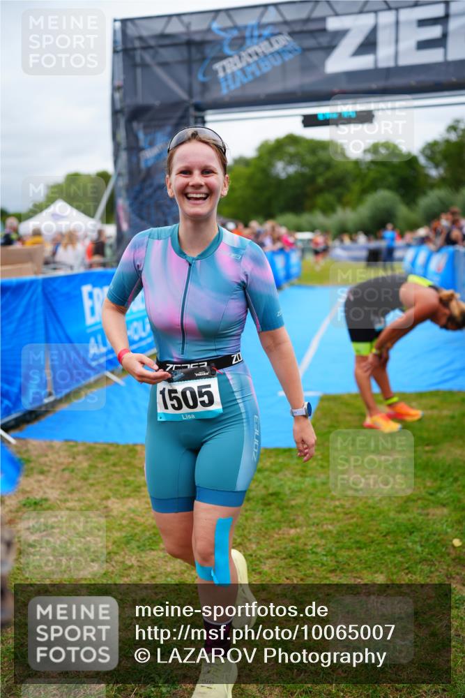 30.08.2026 - Elbe Triathlon Hamburg LAZAROV Photography http://msf.ph/oto/10065007 30.08.2026 12:09:27 Ziel 1561, 1640 meine-sportfotos.de