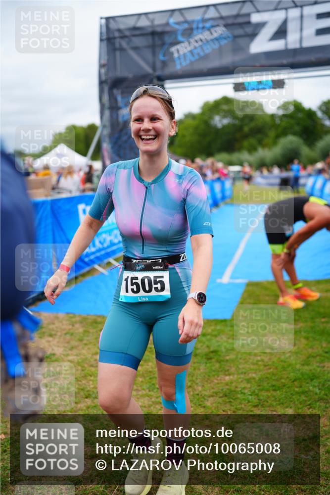 30.08.2026 - Elbe Triathlon Hamburg LAZAROV Photography http://msf.ph/oto/10065008 30.08.2026 12:09:27 Ziel 1561, 1640 meine-sportfotos.de