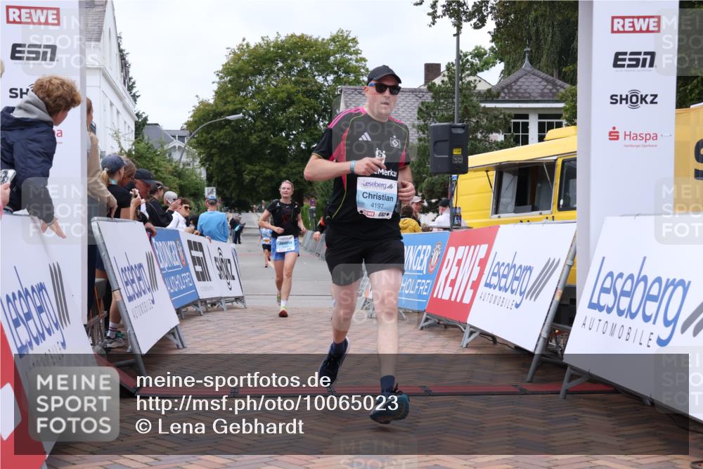30.08.2026 - Blankeneser Heldenlauf Lena Gebhardt http://msf.ph/oto/10065023 30.08.2026 12:48:32 Ziel 4005, 4014, 4146, 4197, 4344, 4368, 4369 meine-sportfotos.de