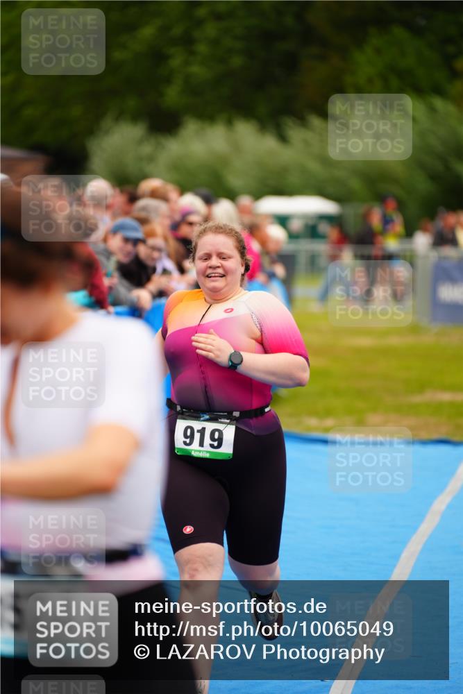 30.08.2026 - Elbe Triathlon Hamburg LAZAROV Photography http://msf.ph/oto/10065049 30.08.2026 12:09:40 Ziel 919, 1574 meine-sportfotos.de