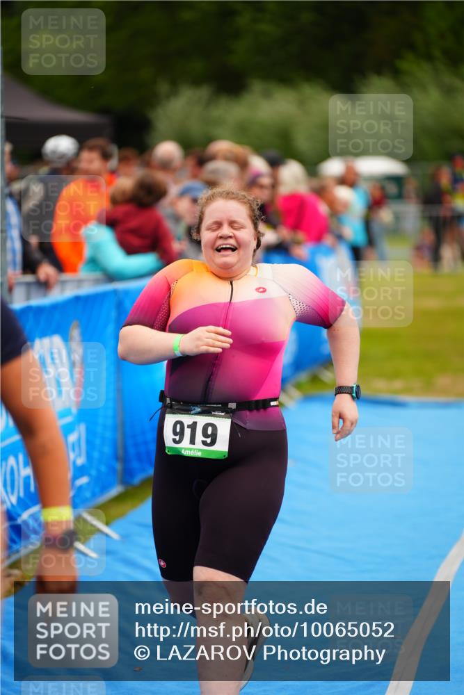 30.08.2026 - Elbe Triathlon Hamburg LAZAROV Photography http://msf.ph/oto/10065052 30.08.2026 12:09:40 Ziel 919, 1574 meine-sportfotos.de