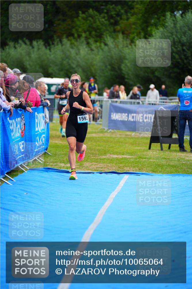 30.08.2026 - Elbe Triathlon Hamburg LAZAROV Photography http://msf.ph/oto/10065064 30.08.2026 12:09:55 Ziel 1593, 1687 meine-sportfotos.de