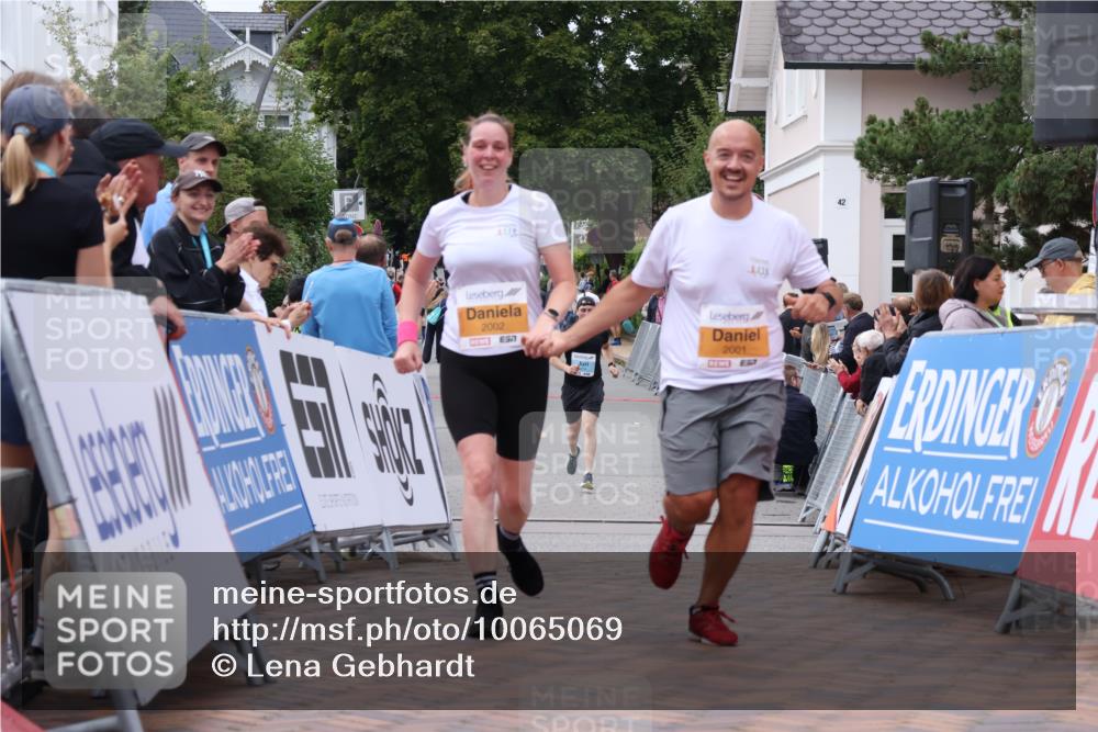 30.08.2026 - Blankeneser Heldenlauf Lena Gebhardt http://msf.ph/oto/10065069 30.08.2026 12:48:46 Ziel 2001, 2002, 2091 meine-sportfotos.de