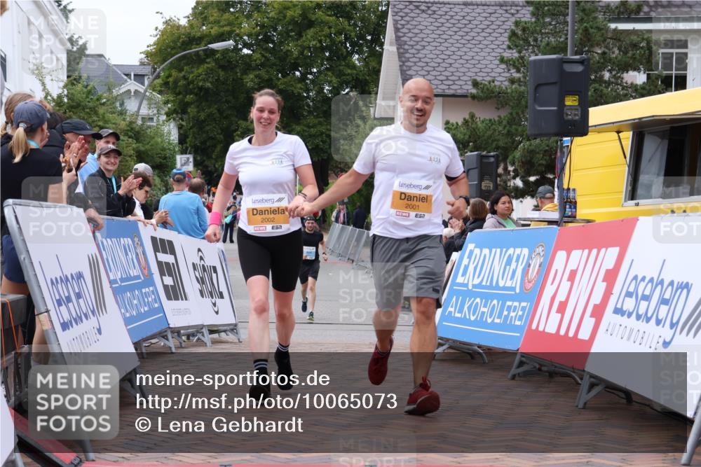 30.08.2026 - Blankeneser Heldenlauf Lena Gebhardt http://msf.ph/oto/10065073 30.08.2026 12:48:47 Ziel 2001, 2002, 2091 meine-sportfotos.de