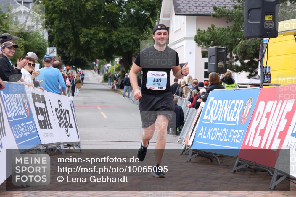 30.08.2026 - Blankeneser Heldenlauf Lena Gebhardt http://msf.ph/oto/10065095 30.08.2026 12:48:52 Ziel 2001, 2002, 4076 meine-sportfotos.de