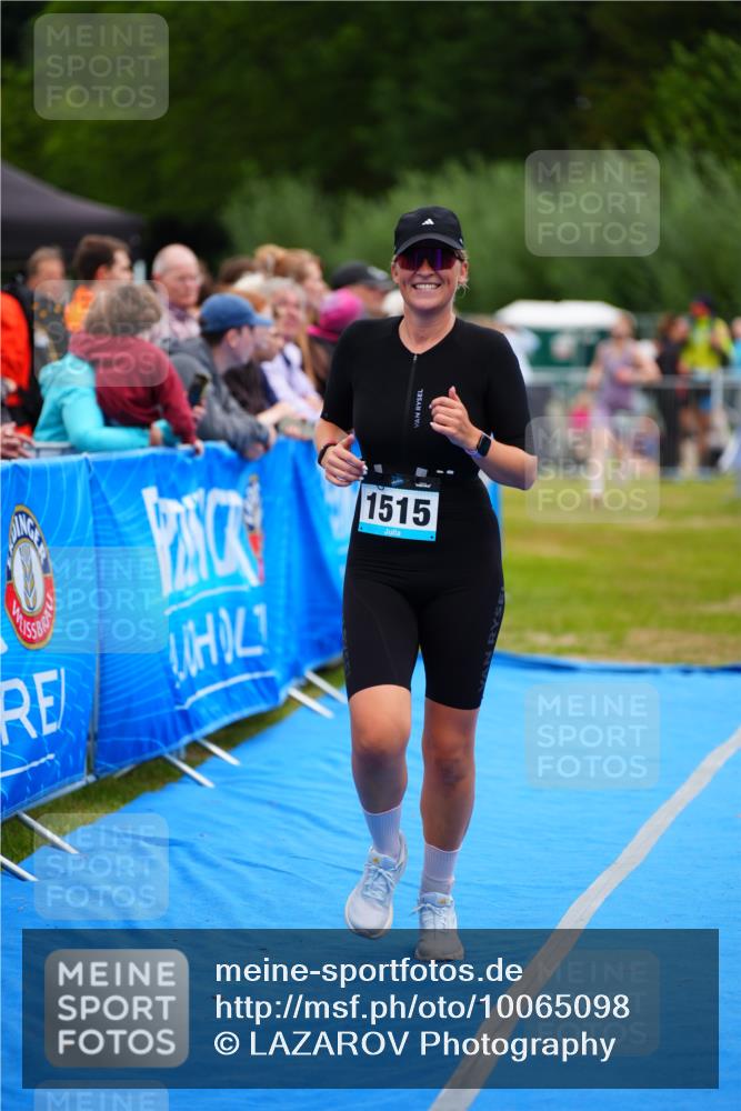 30.08.2026 - Elbe Triathlon Hamburg LAZAROV Photography http://msf.ph/oto/10065098 30.08.2026 12:10:08 Ziel 1515, 1626 meine-sportfotos.de