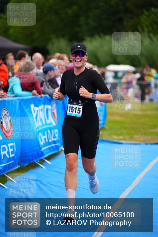 30.08.2026 - Elbe Triathlon Hamburg LAZAROV Photography http://msf.ph/oto/10065100 30.08.2026 12:10:08 Ziel 1515, 1626 meine-sportfotos.de