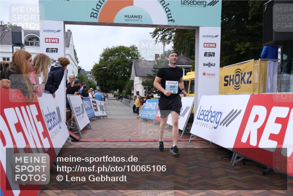 30.08.2026 - Blankeneser Heldenlauf Lena Gebhardt http://msf.ph/oto/10065106 30.08.2026 12:48:54 Ziel 2001, 2002, 4076 meine-sportfotos.de