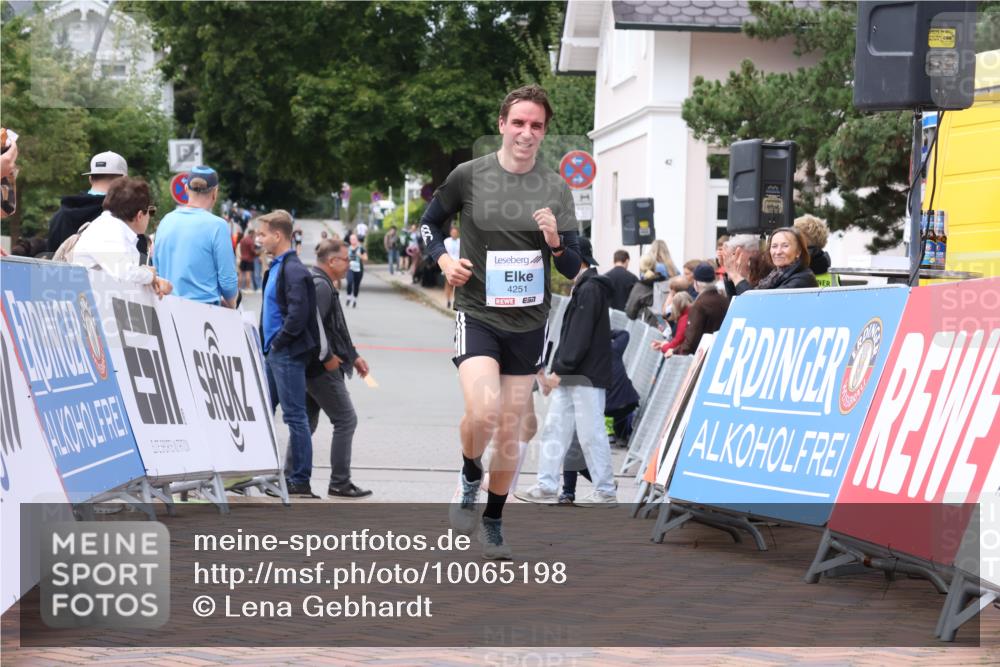 30.08.2026 - Blankeneser Heldenlauf Lena Gebhardt http://msf.ph/oto/10065198 30.08.2026 12:50:14 Ziel 4251 meine-sportfotos.de