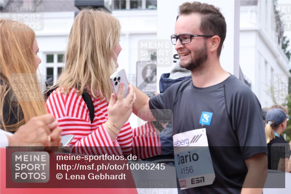 30.08.2026 - Blankeneser Heldenlauf Lena Gebhardt http://msf.ph/oto/10065245 30.08.2026 12:50:38 Ziel 2292, 4010, 4063, 4126, 4156, 4376 meine-sportfotos.de