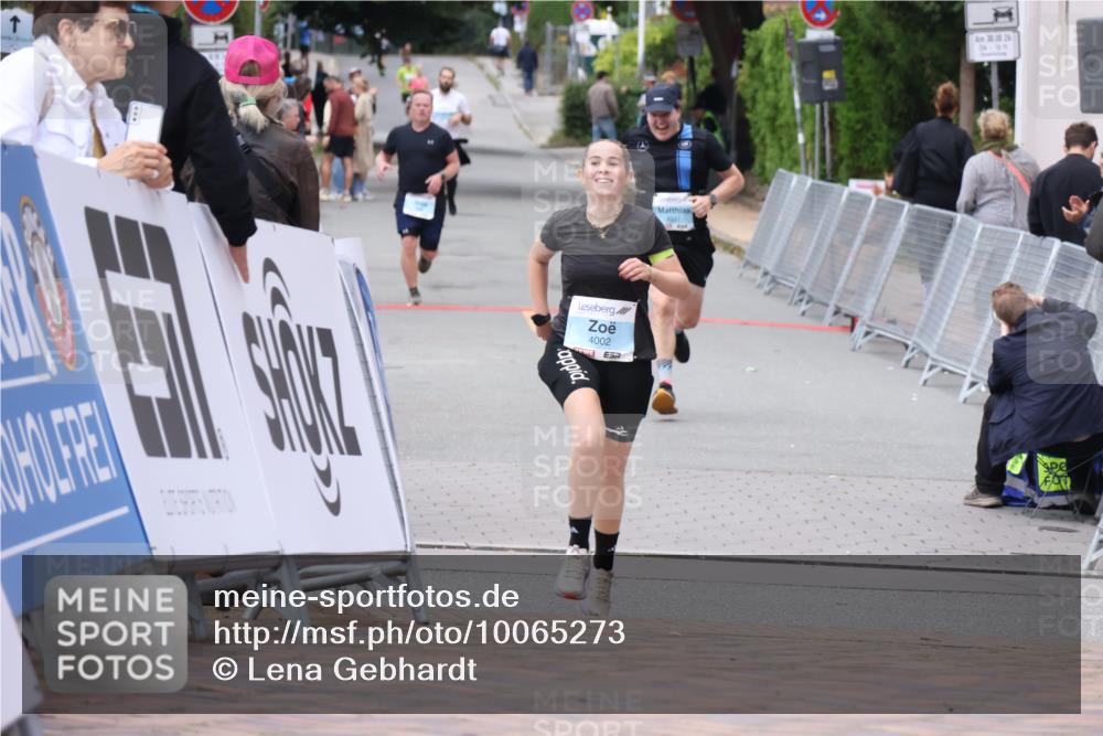 30.08.2026 - Blankeneser Heldenlauf Lena Gebhardt http://msf.ph/oto/10065273 30.08.2026 12:50:55 Ziel 4002 meine-sportfotos.de