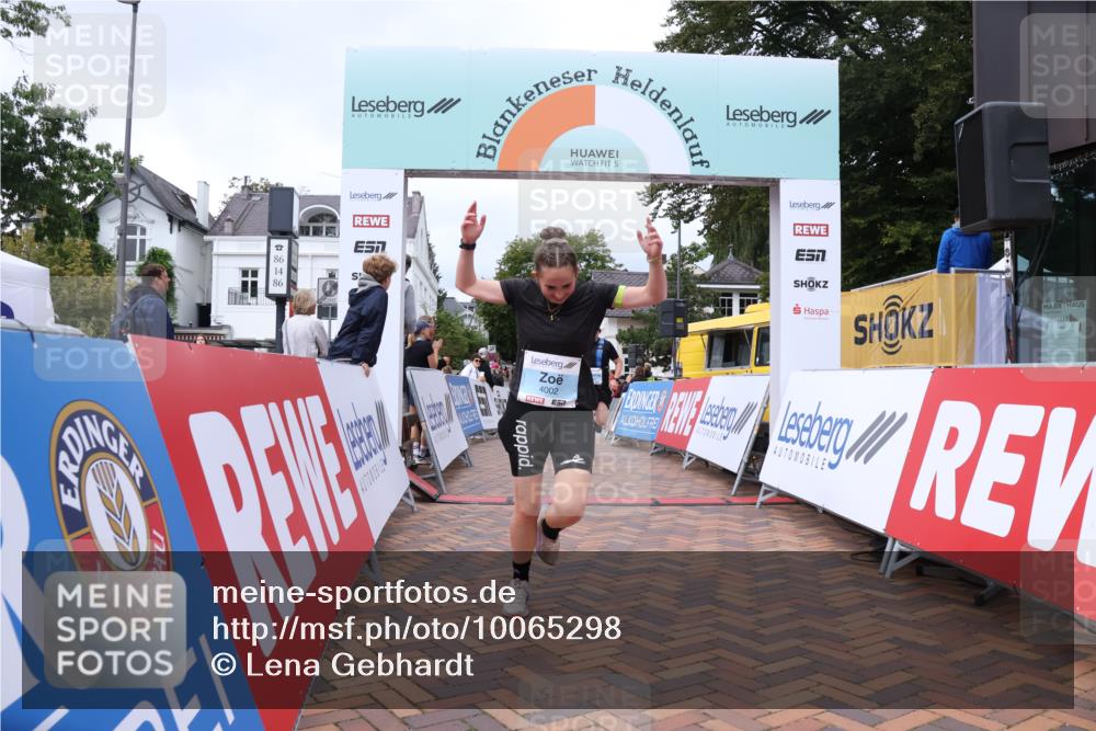 30.08.2026 - Blankeneser Heldenlauf Lena Gebhardt http://msf.ph/oto/10065298 30.08.2026 12:51:00 Ziel 4002, 4417 meine-sportfotos.de