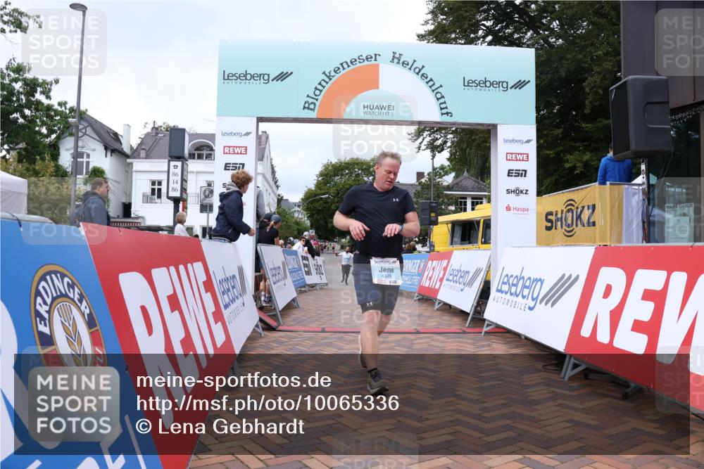 30.08.2026 - Blankeneser Heldenlauf Lena Gebhardt http://msf.ph/oto/10065336 30.08.2026 12:51:11 Ziel 4349 meine-sportfotos.de