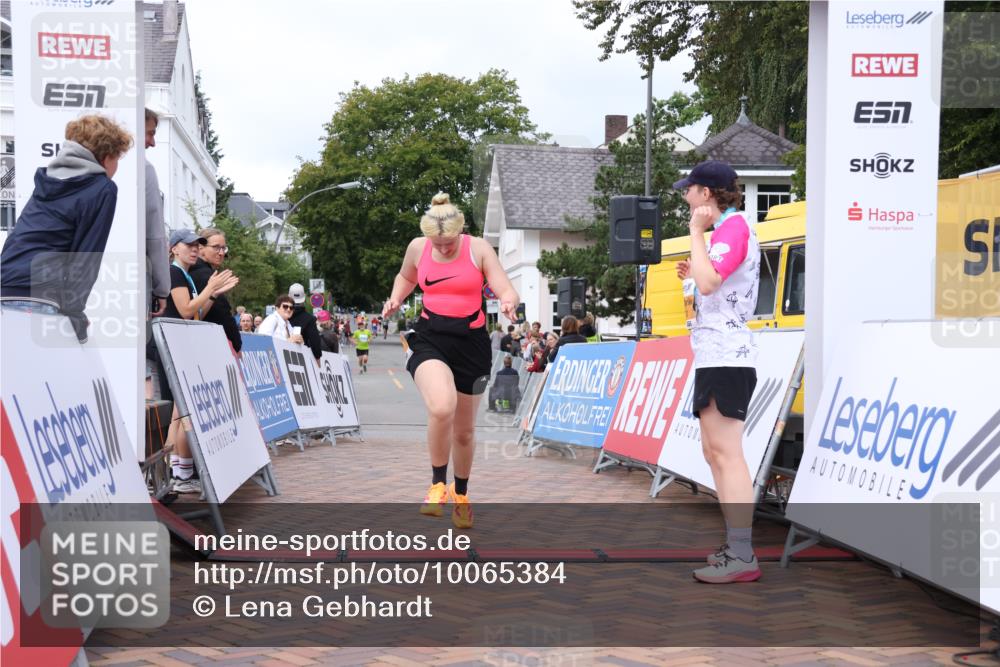 30.08.2026 - Blankeneser Heldenlauf Lena Gebhardt http://msf.ph/oto/10065384 30.08.2026 12:51:32 Ziel 2530 meine-sportfotos.de
