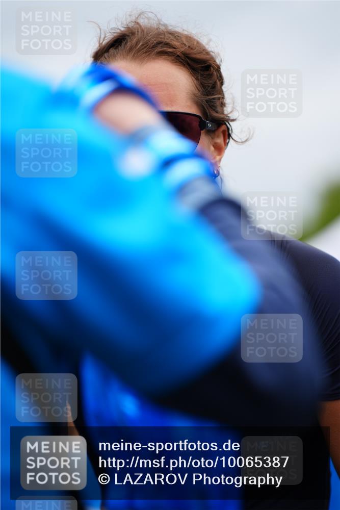 30.08.2026 - Elbe Triathlon Hamburg LAZAROV Photography http://msf.ph/oto/10065387 30.08.2026 12:12:34 Ziel 803, 1527 meine-sportfotos.de