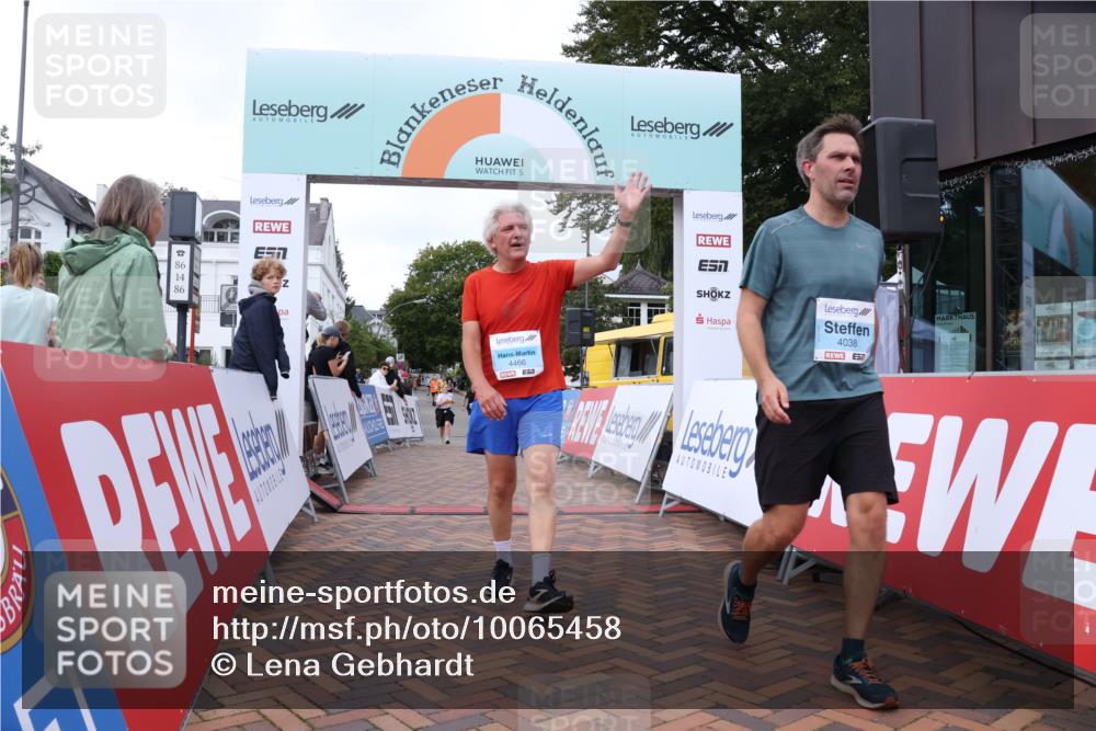 30.08.2026 - Blankeneser Heldenlauf Lena Gebhardt http://msf.ph/oto/10065458 30.08.2026 12:52:08 Ziel 4038, 4466 meine-sportfotos.de