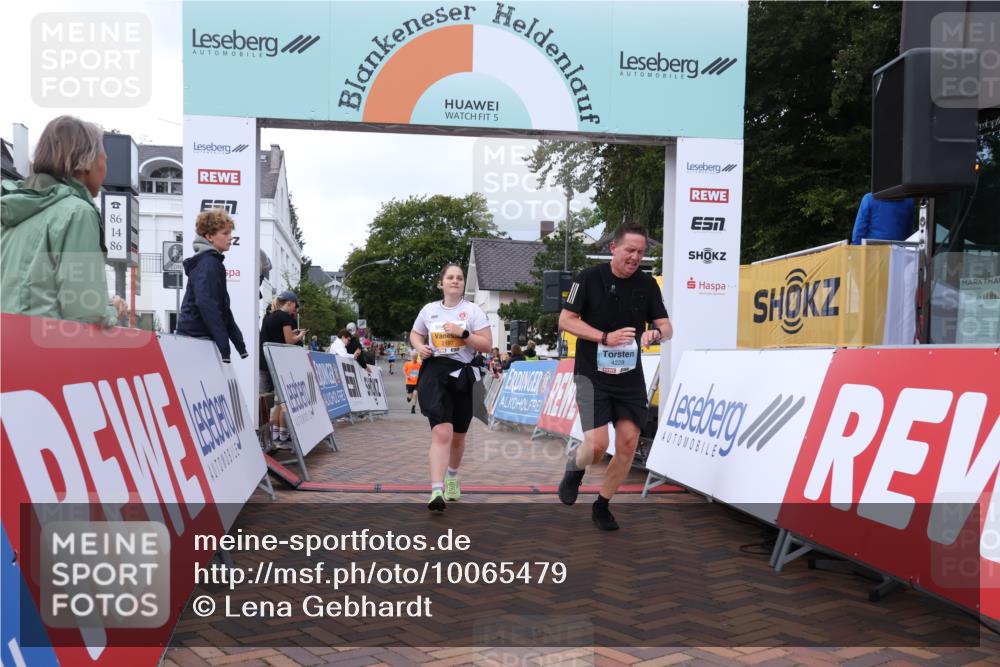 30.08.2026 - Blankeneser Heldenlauf Lena Gebhardt http://msf.ph/oto/10065479 30.08.2026 12:52:14 Ziel 2197, 4228, 4466 meine-sportfotos.de