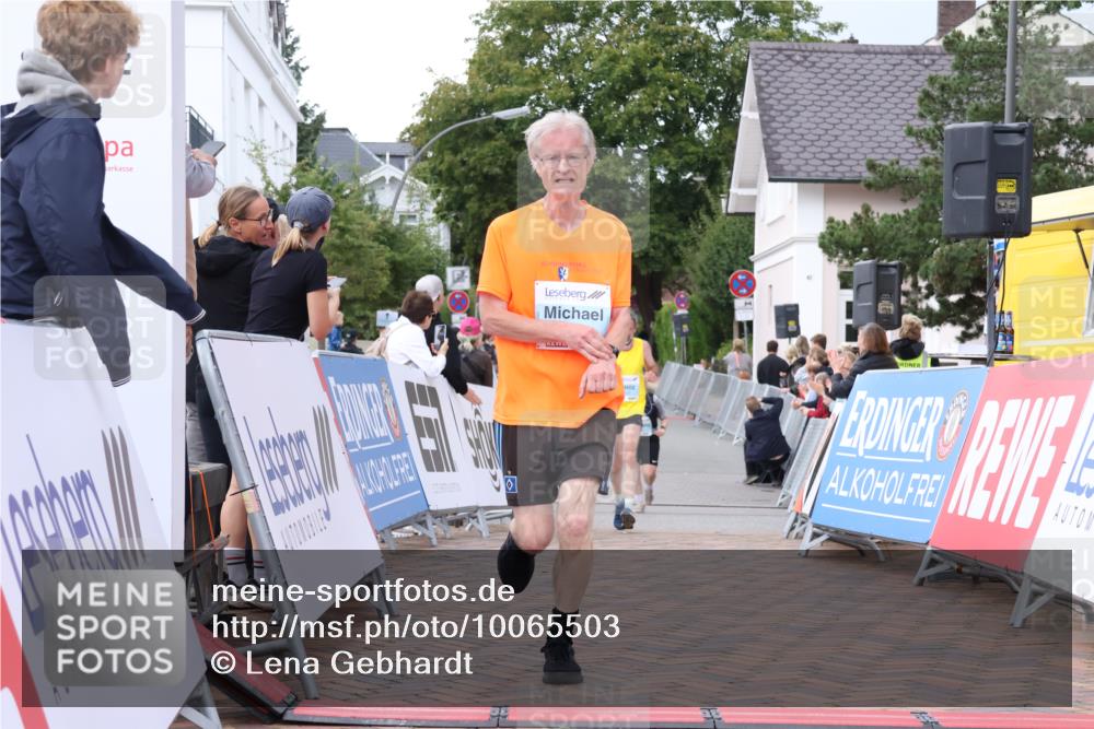 30.08.2026 - Blankeneser Heldenlauf Lena Gebhardt http://msf.ph/oto/10065503 30.08.2026 12:52:20 Ziel 2197, 4087, 4228 meine-sportfotos.de