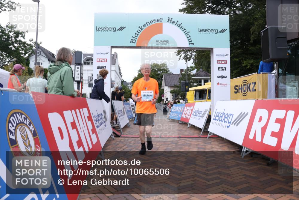 30.08.2026 - Blankeneser Heldenlauf Lena Gebhardt http://msf.ph/oto/10065506 30.08.2026 12:52:21 Ziel 2197, 4087, 4101, 4228 meine-sportfotos.de