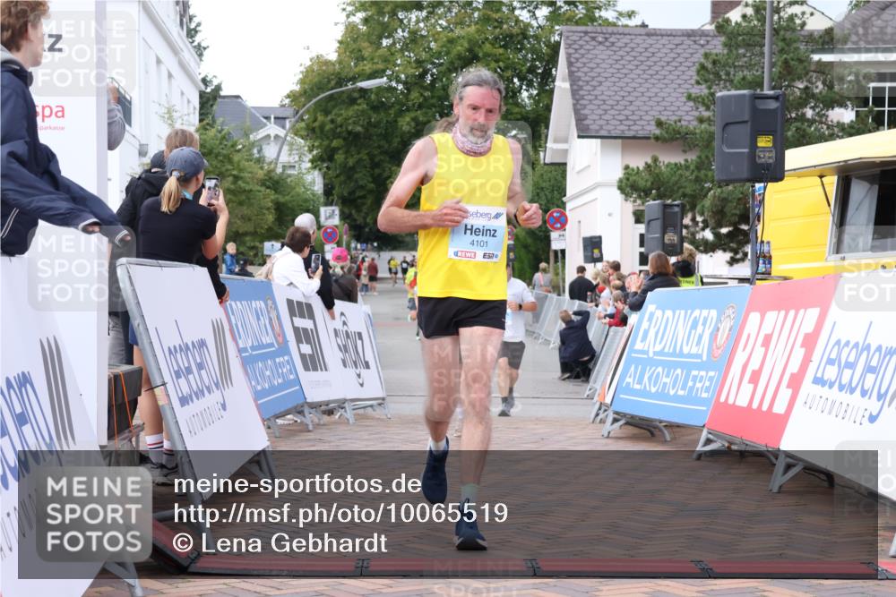 30.08.2026 - Blankeneser Heldenlauf Lena Gebhardt http://msf.ph/oto/10065519 30.08.2026 12:52:24 Ziel 4087, 4101, 4181 meine-sportfotos.de