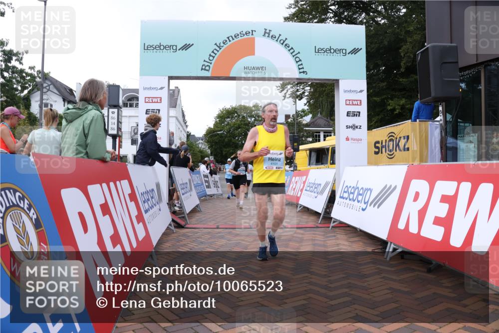 30.08.2026 - Blankeneser Heldenlauf Lena Gebhardt http://msf.ph/oto/10065523 30.08.2026 12:52:26 Ziel 4087, 4101, 4181, 4326, 4327 meine-sportfotos.de