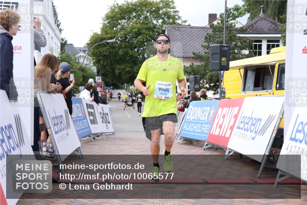 30.08.2026 - Blankeneser Heldenlauf Lena Gebhardt http://msf.ph/oto/10065577 30.08.2026 12:52:40 Ziel 4219, 4409 meine-sportfotos.de