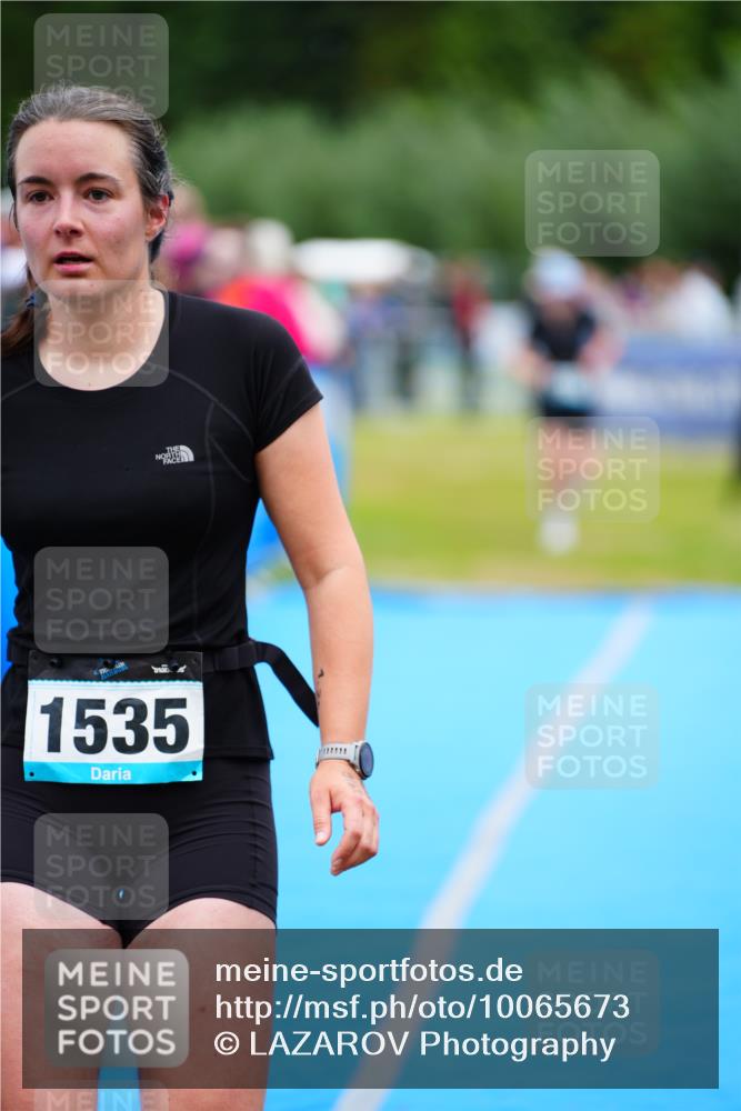 30.08.2026 - Elbe Triathlon Hamburg LAZAROV Photography http://msf.ph/oto/10065673 30.08.2026 12:15:12 Ziel 1512, 1514, 1535, 1569 meine-sportfotos.de