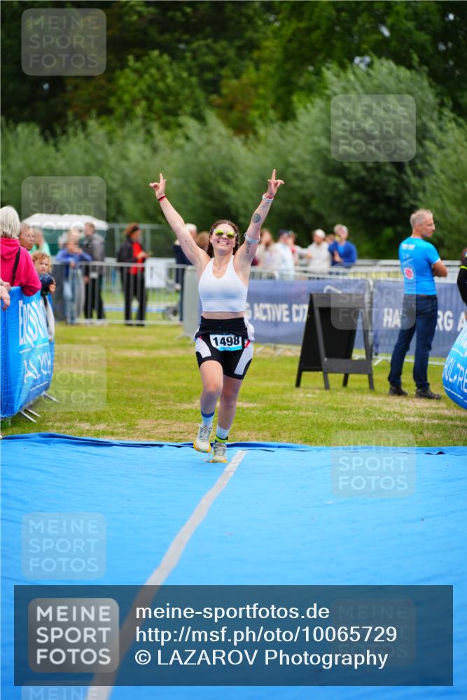 30.08.2026 - Elbe Triathlon Hamburg LAZAROV Photography http://msf.ph/oto/10065729 30.08.2026 12:15:38 Ziel 1498, 1554 meine-sportfotos.de
