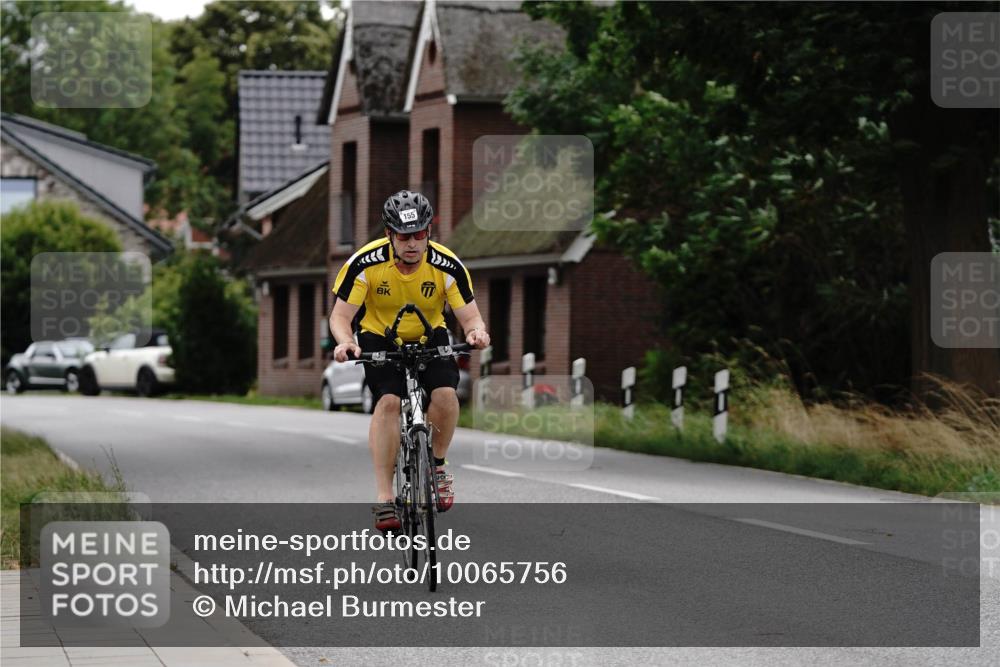 30.08.2026 - Elbe Triathlon Hamburg Michael Burmester http://msf.ph/oto/10065756 30.08.2026 14:54:28 Radfahren 155 meine-sportfotos.de