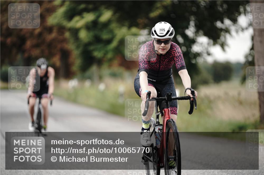 30.08.2026 - Elbe Triathlon Hamburg Michael Burmester http://msf.ph/oto/10065770 30.08.2026 09:01:24 Radfahren 285, 305, 327, 353, 354 meine-sportfotos.de