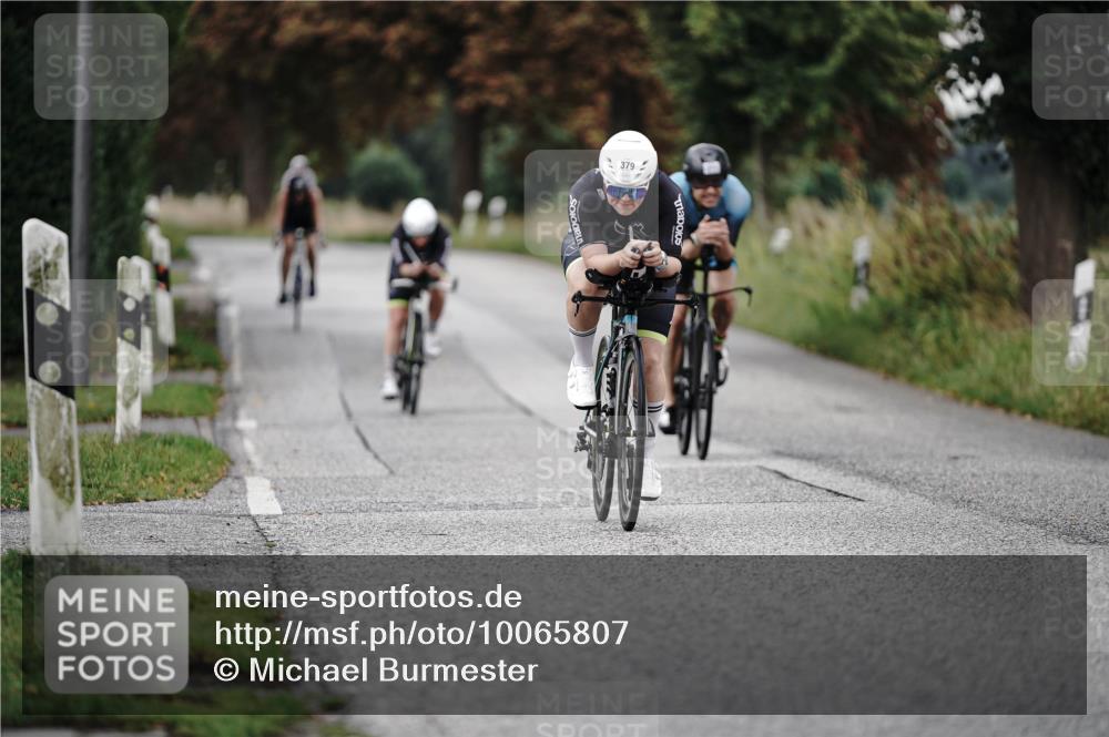 30.08.2026 - Elbe Triathlon Hamburg Michael Burmester http://msf.ph/oto/10065807 30.08.2026 09:01:42 Radfahren 211, 279, 376, 379, 386 meine-sportfotos.de