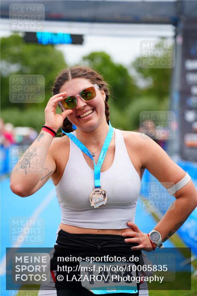 30.08.2026 - Elbe Triathlon Hamburg LAZAROV Photography http://msf.ph/oto/10065835 30.08.2026 12:15:50 Ziel  meine-sportfotos.de