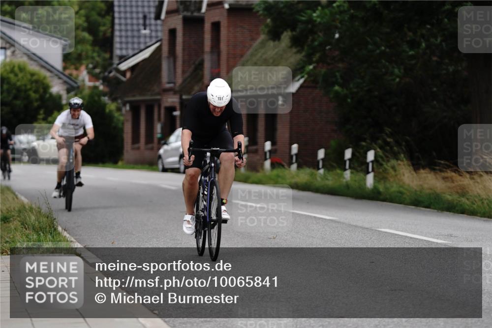 30.08.2026 - Elbe Triathlon Hamburg Michael Burmester http://msf.ph/oto/10065841 30.08.2026 14:55:58 Radfahren 177 meine-sportfotos.de
