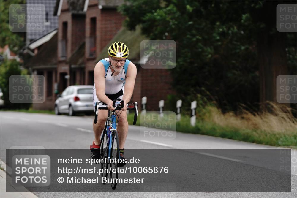 30.08.2026 - Elbe Triathlon Hamburg Michael Burmester http://msf.ph/oto/10065876 30.08.2026 14:56:09 Radfahren 170 meine-sportfotos.de