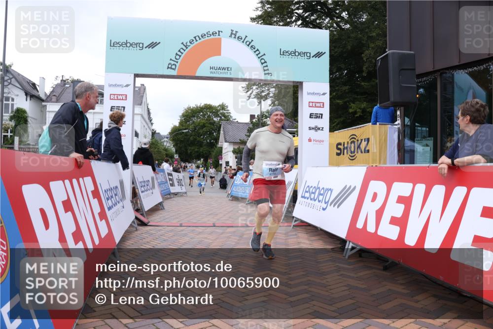 30.08.2026 - Blankeneser Heldenlauf Lena Gebhardt http://msf.ph/oto/10065900 30.08.2026 12:54:58 Ziel 4114, 4280 meine-sportfotos.de