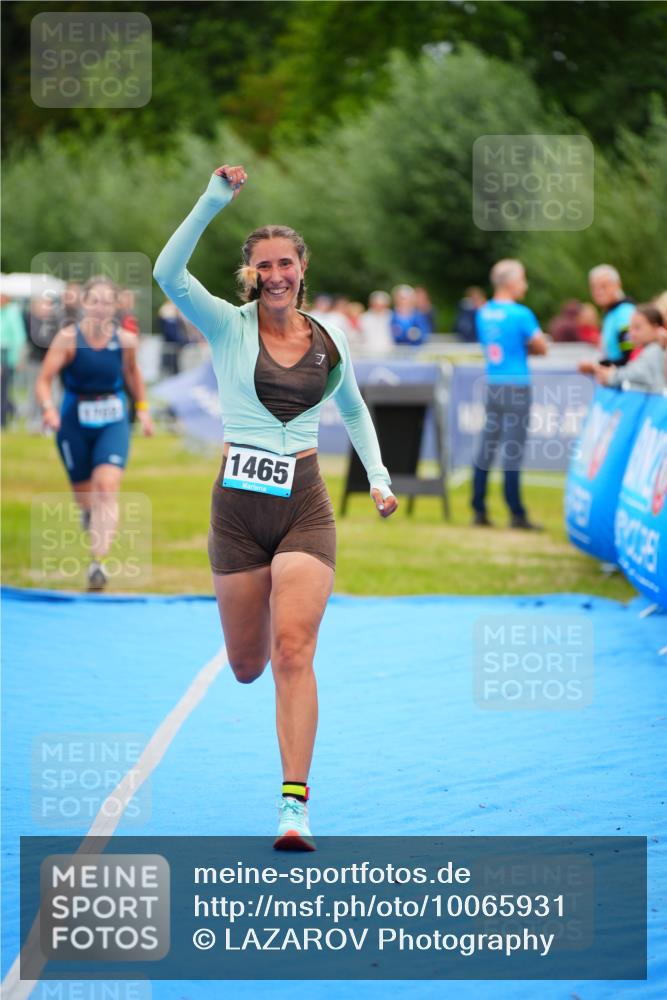 30.08.2026 - Elbe Triathlon Hamburg LAZAROV Photography http://msf.ph/oto/10065931 30.08.2026 12:16:13 Ziel 1465, 1702 meine-sportfotos.de