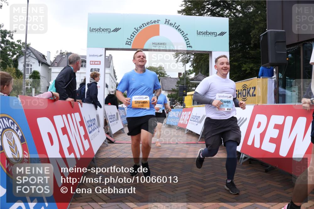 30.08.2026 - Blankeneser Heldenlauf Lena Gebhardt http://msf.ph/oto/10066013 30.08.2026 12:55:08 Ziel 2092, 4016, 4138, 4147, 4280 meine-sportfotos.de