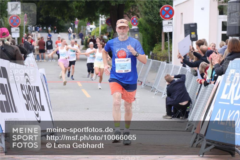 30.08.2026 - Blankeneser Heldenlauf Lena Gebhardt http://msf.ph/oto/10066065 30.08.2026 12:55:38 Ziel 4481 meine-sportfotos.de