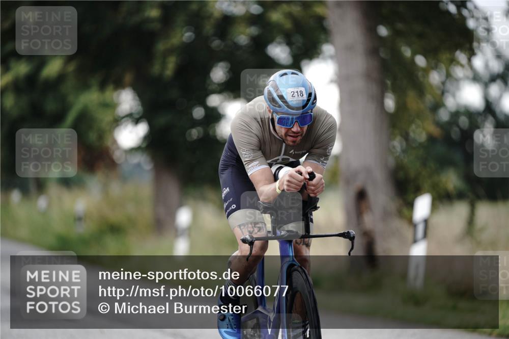 30.08.2026 - Elbe Triathlon Hamburg Michael Burmester http://msf.ph/oto/10066077 30.08.2026 09:05:24 Radfahren 218 meine-sportfotos.de