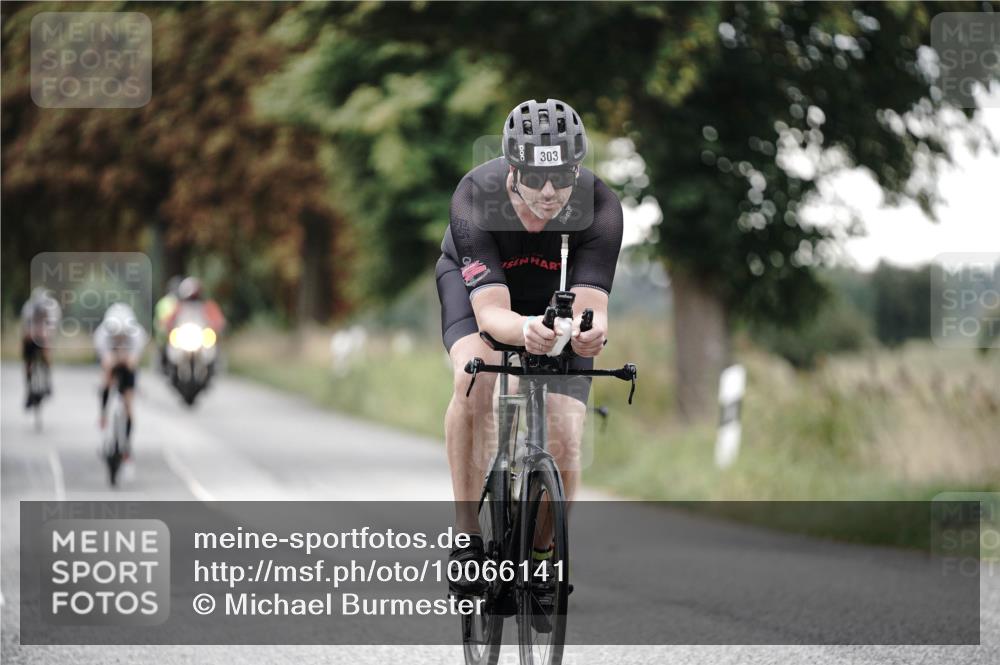 30.08.2026 - Elbe Triathlon Hamburg Michael Burmester http://msf.ph/oto/10066141 30.08.2026 09:06:12 Radfahren 197, 272, 412 meine-sportfotos.de