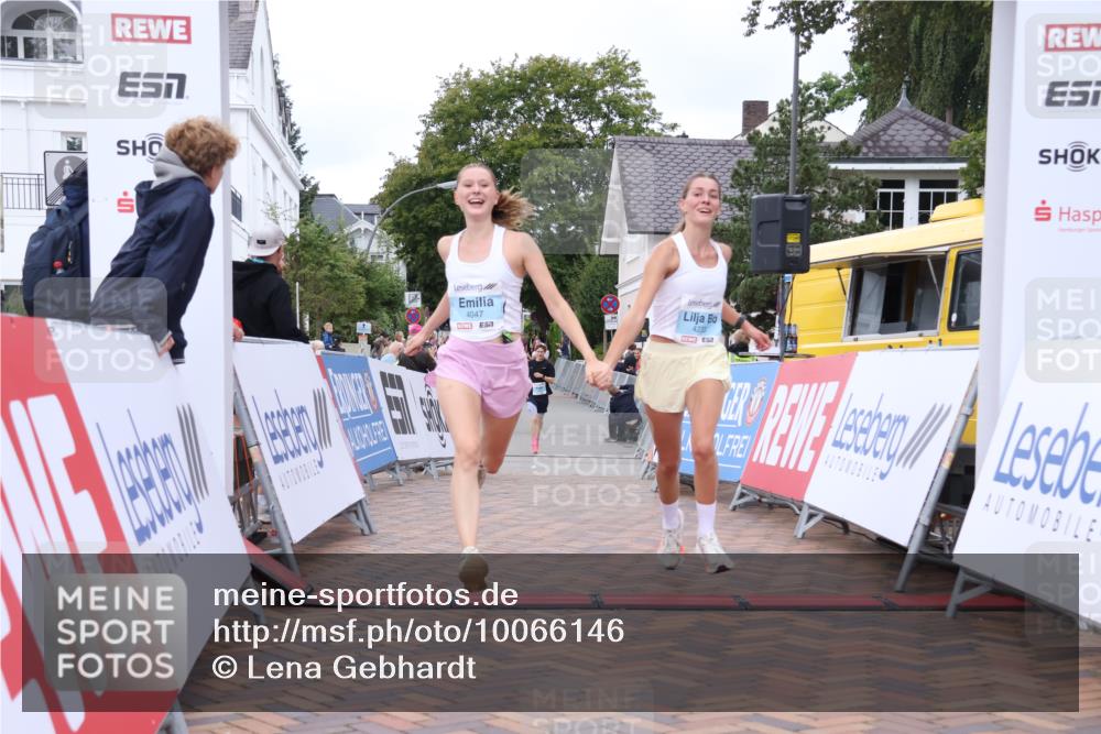 30.08.2026 - Blankeneser Heldenlauf Lena Gebhardt http://msf.ph/oto/10066146 30.08.2026 12:55:46 Ziel 4047, 4233, 4481 meine-sportfotos.de