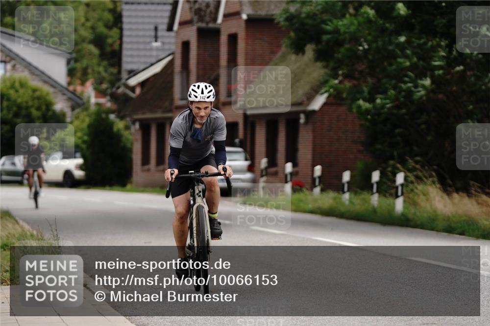 30.08.2026 - Elbe Triathlon Hamburg Michael Burmester http://msf.ph/oto/10066153 30.08.2026 15:02:55 Radfahren 130 meine-sportfotos.de