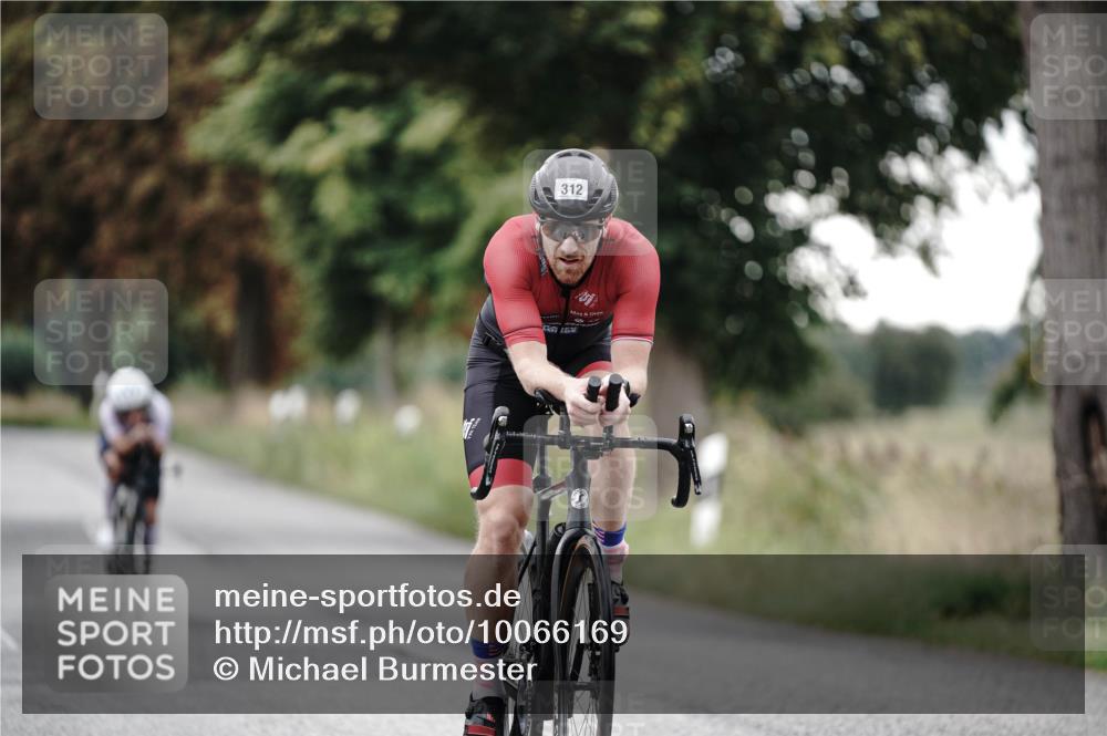 30.08.2026 - Elbe Triathlon Hamburg Michael Burmester http://msf.ph/oto/10066169 30.08.2026 09:06:22 Radfahren 312, 368 meine-sportfotos.de