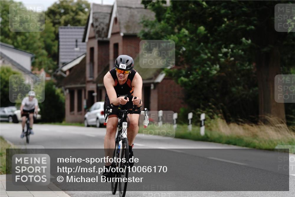 30.08.2026 - Elbe Triathlon Hamburg Michael Burmester http://msf.ph/oto/10066170 30.08.2026 15:03:27 Radfahren  meine-sportfotos.de