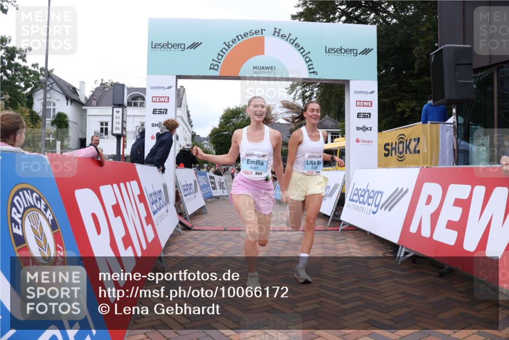 30.08.2026 - Blankeneser Heldenlauf Lena Gebhardt http://msf.ph/oto/10066172 30.08.2026 12:55:47 Ziel 4047, 4233, 4481 meine-sportfotos.de