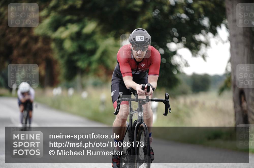 30.08.2026 - Elbe Triathlon Hamburg Michael Burmester http://msf.ph/oto/10066173 30.08.2026 09:06:22 Radfahren 312, 368 meine-sportfotos.de